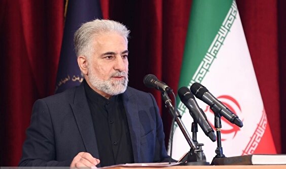 رئیس سازمان زندان‌ها: همچنان توسعه اشتغال زندانیان را جز برنامه‌های زندان‌ها می‌دانیم/ امروز اشتغال زندانی، معاش خانواده آنان را تأمین کرده است