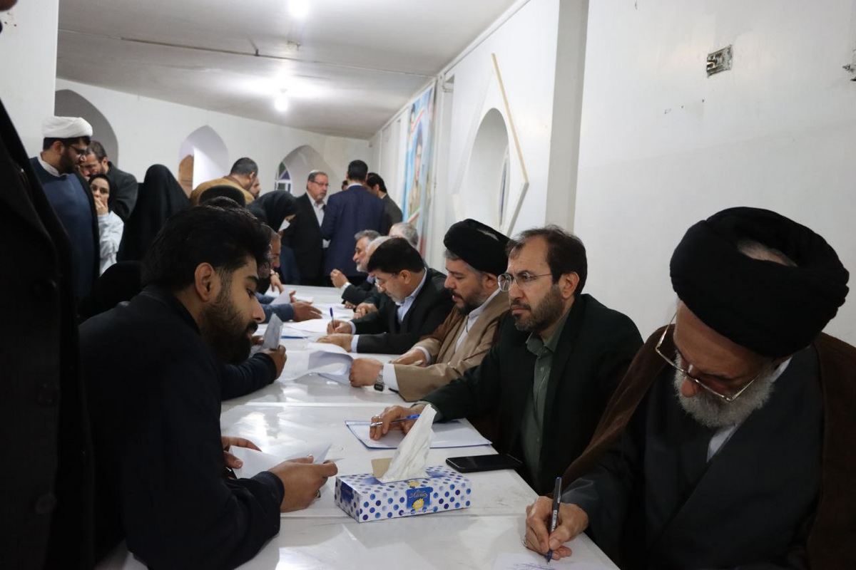 آزادی۳۳ زندانی و ملاقات با ۱۶۰ مراجعه‌کننده به دستگاه قضایی استان خوزستان در سالگرد شهادت سردار سلیمانی