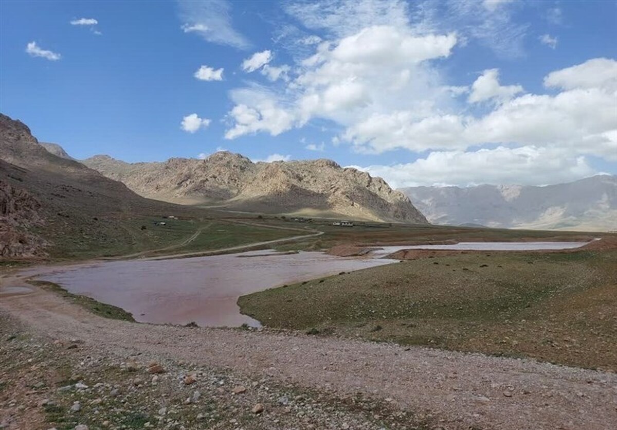 سیل محور فیروزکوه - سمنان را مسدود کرد