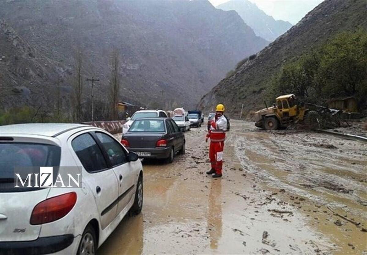 آزادراه تهران شمال و محور چالوس مسدود است