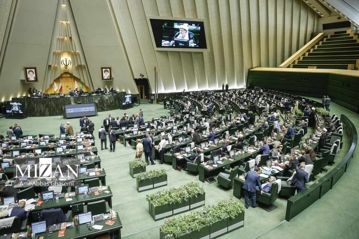 نماینده موافق: وزیر پیشنهادی جهاد کشاورزی پاکدست و امین است