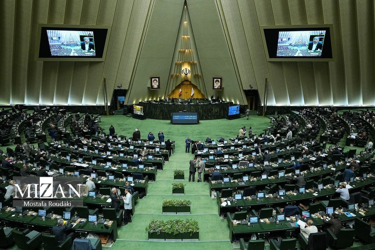 مخالفت نمایندگان با کلیات طرح کاهش مهلت استعفای داوطلبان نامزدی انتخابات میان‌دوره‌ای مجلس