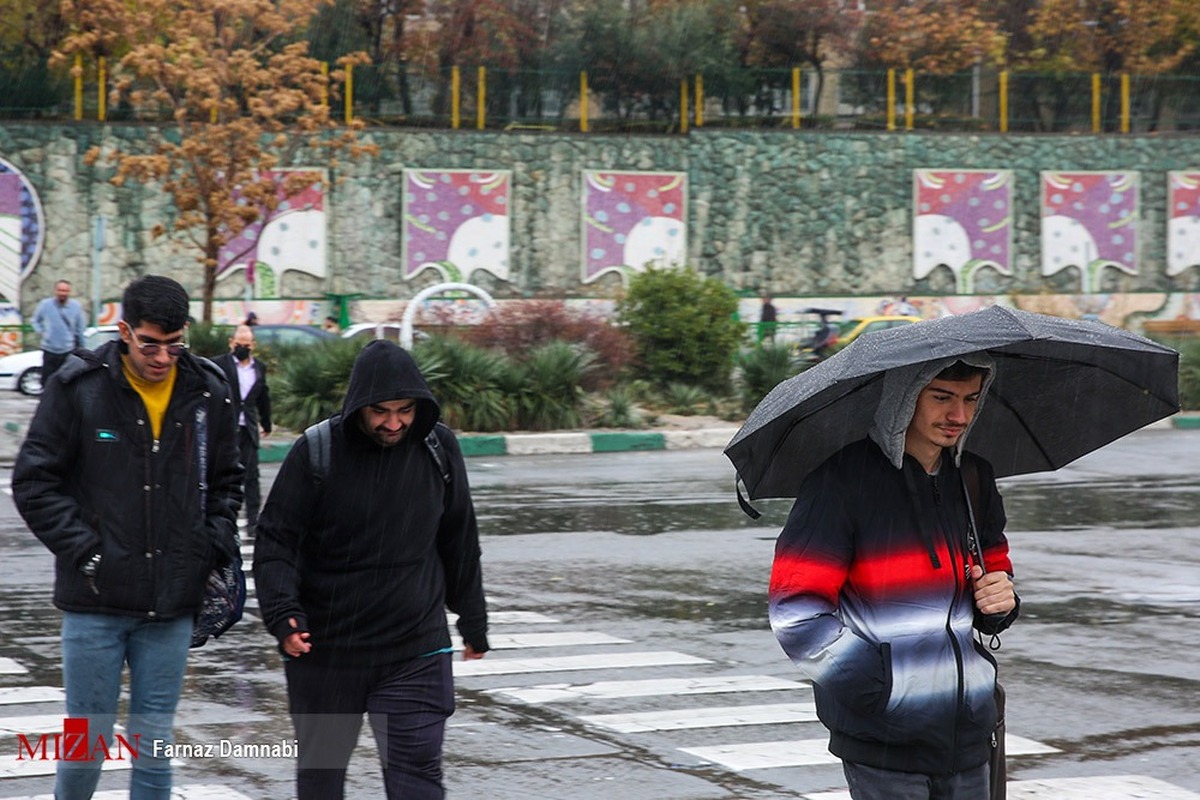 کاهش نسبی دمای هوای تهران تا روز سه‌شنبه